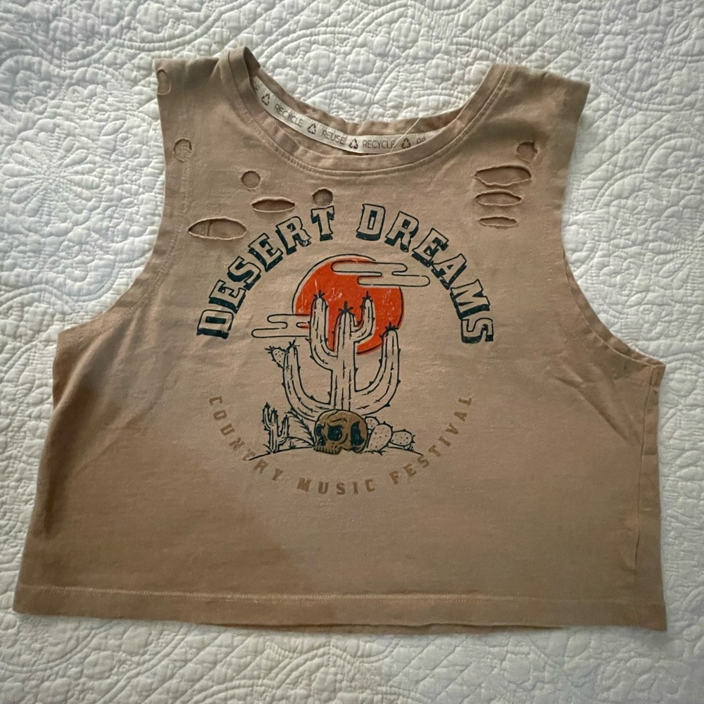 🌵Desert Dreams Front and Back Graphic  Western Tank Crop Top Size M🌵